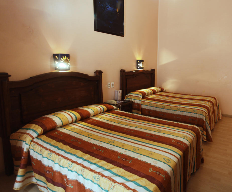 Hotel Imperial Πουέμπλα Δωμάτιο φωτογραφία