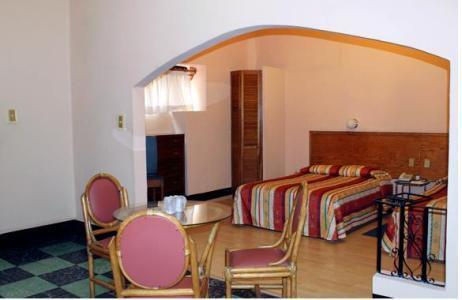 Hotel Imperial Πουέμπλα Δωμάτιο φωτογραφία